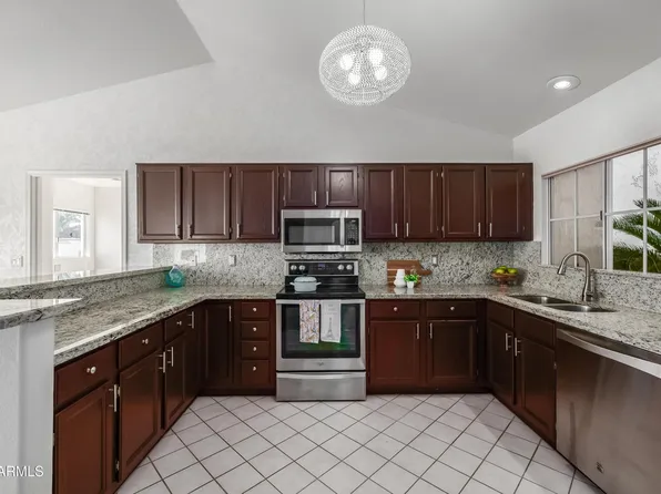 17533 N PIMA Trail, Surprise, AZ 85374