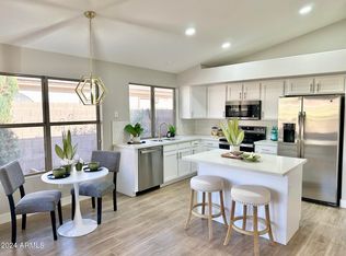 8218 E Obispo Ave, Mesa, AZ 85212