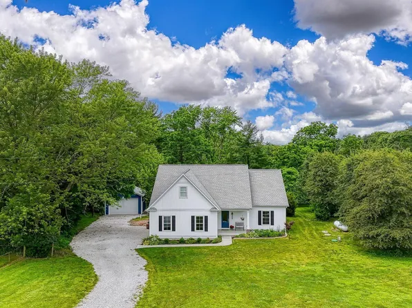 3663 Cedar Hill Rd NW, Canal Winchester, OH 43110