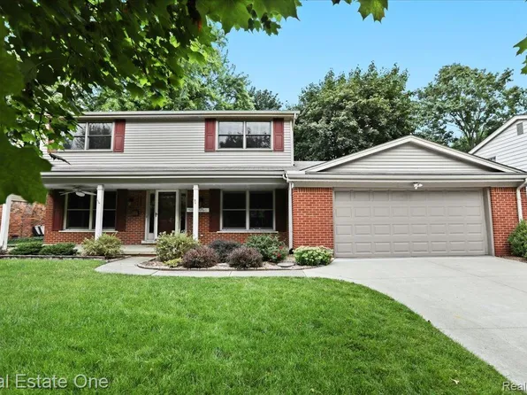 1432 Hartsough St, Plymouth, MI 48170