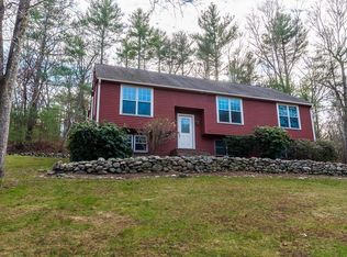 285 Bennett St, Wrentham, MA 02093