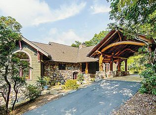 168 Pinkerton Cor, Fairview, NC 28730