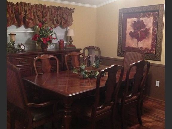 3rd image of 15650 Wendell Pl
