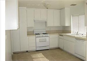 1st image of 24724 Ferndell St