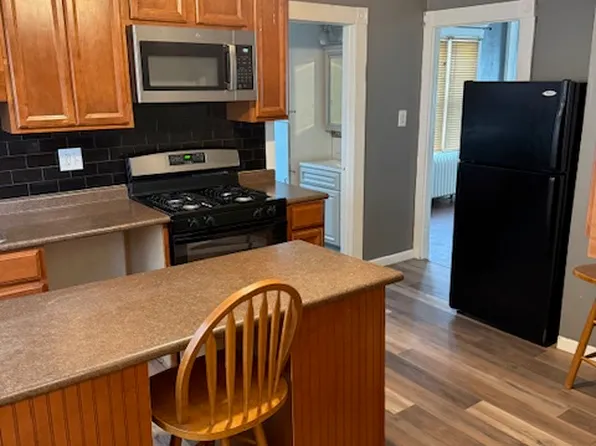 419 Court St, New Bedford, MA 02740
