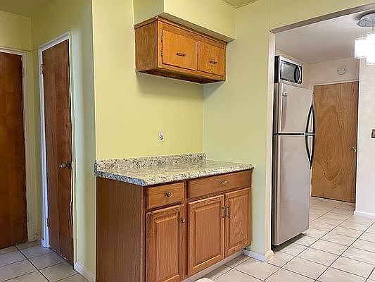 2nd image of 1263 Arnow Ave #1