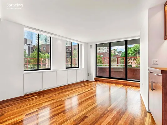 Sold by Sotheby's International Realty | media 9