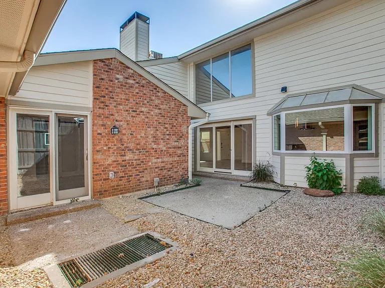 2156 Kessler Ct #27 — Photo 21