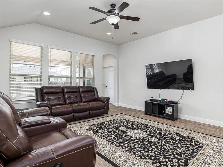 17314 Calipatria Ln — Photo 14