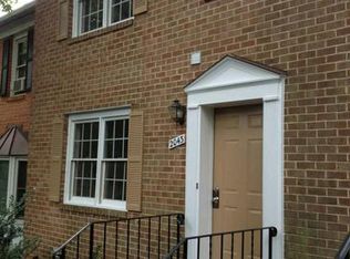 2043 S Glebe Rd, Arlington, VA 22204