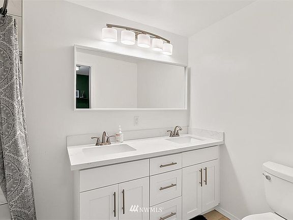 3rd image of 4712 S 295th Pl