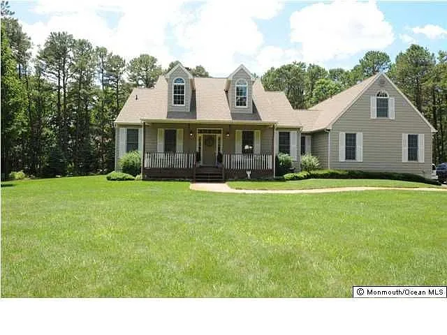 619 Reed Rd photo 1