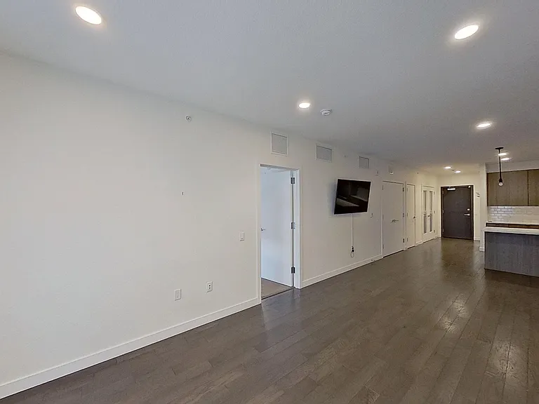 1616 S Broadway St #312 — Photo 12