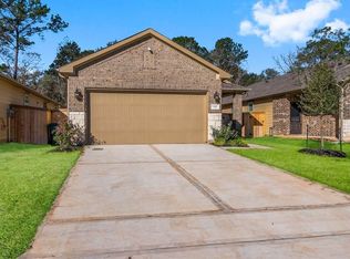 7107 Silverleaf Oak St, Conroe, TX 77304