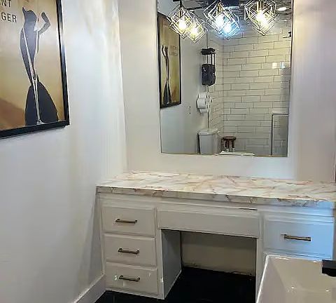 5th image of 19272 Town Ln #2
