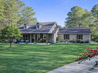 26600 Carriage Ct, Waller, TX 77484