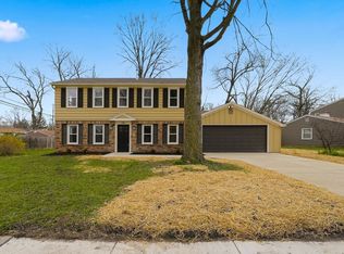 2028 Forest Valley Dr, Fort Wayne, IN