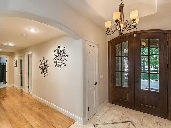 5th image of 4750 E Royal Dr