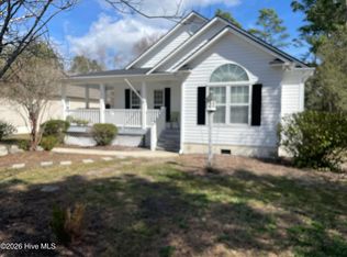 131 Burton Rd, Southport, NC 28461