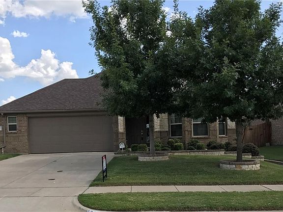 2nd image of 5927 Ivy Glen Dr