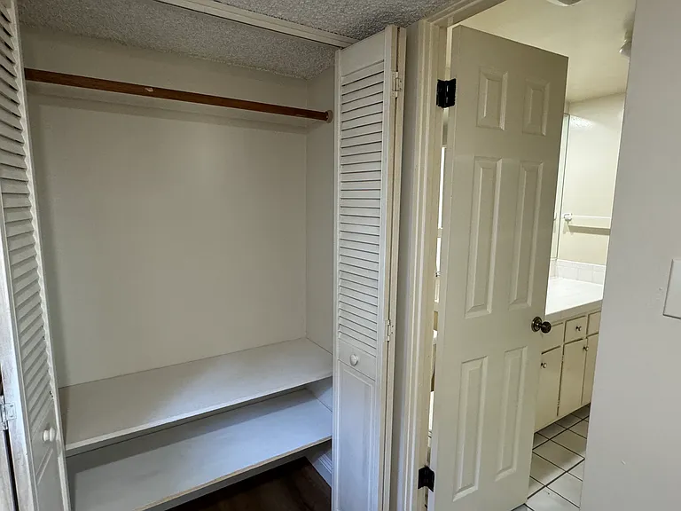 356 Winslow Ave — Photo 17
