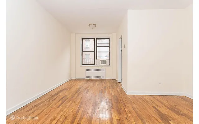 Sold by Douglas Elliman | media 7