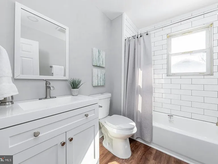 534 Blanchard Ave — Photo 11