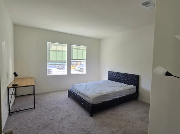 19483 Season Grove Dr, Riverside, CA 92507