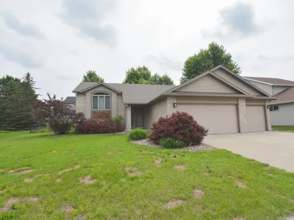 3702 Halling Pl SW, Rochester, MN 55902