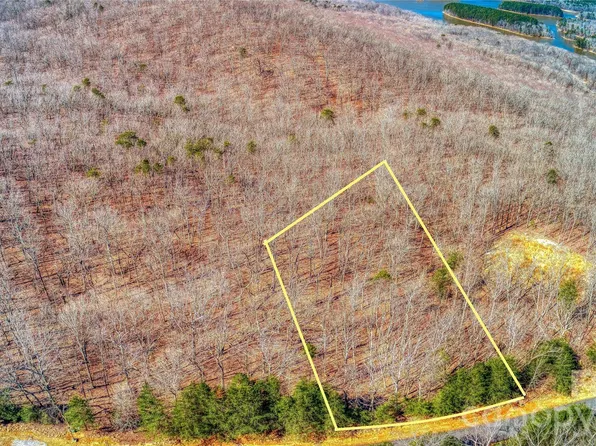 750 Palisade Trl, Denton, NC 27239