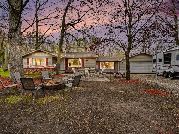 280 N Sage Lake Rd, Hale, MI 48739