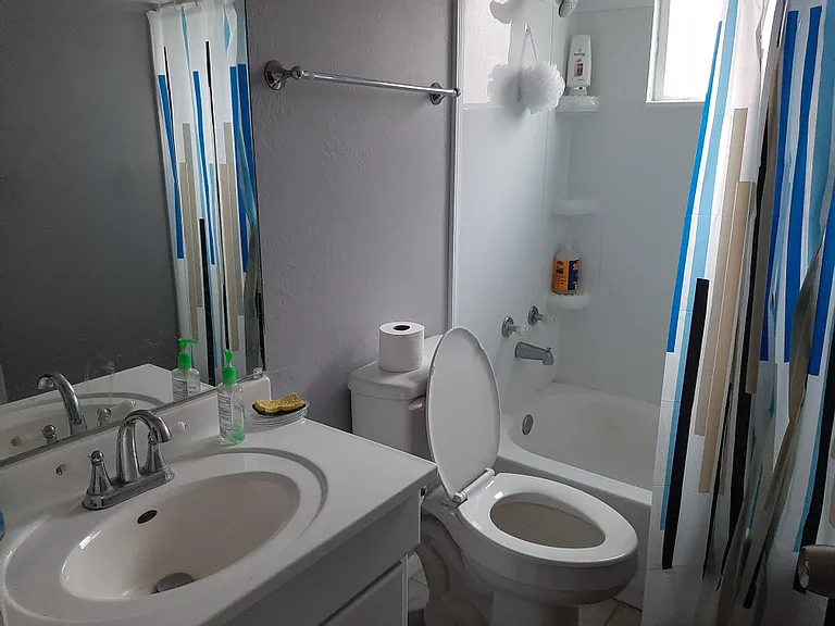 1313 E Bruce Cir — Photo 2