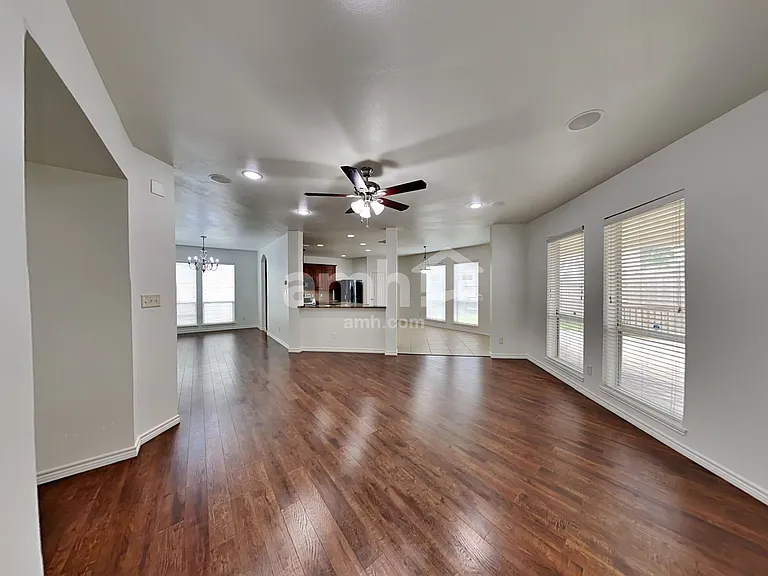 15818 Shoreline Terrace Dr — Photo 5