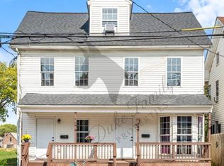 608 N Queen St, Martinsburg, WV 25404