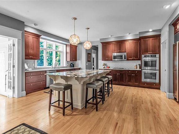 4th image of 9211 Beech Meadow Ct
