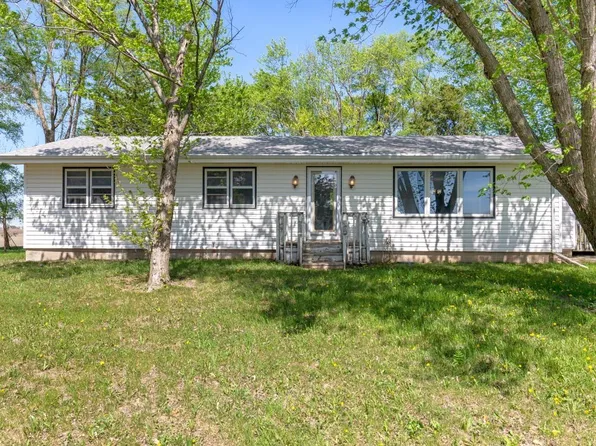 19484 Marsh Ave, Allison, IA 50602