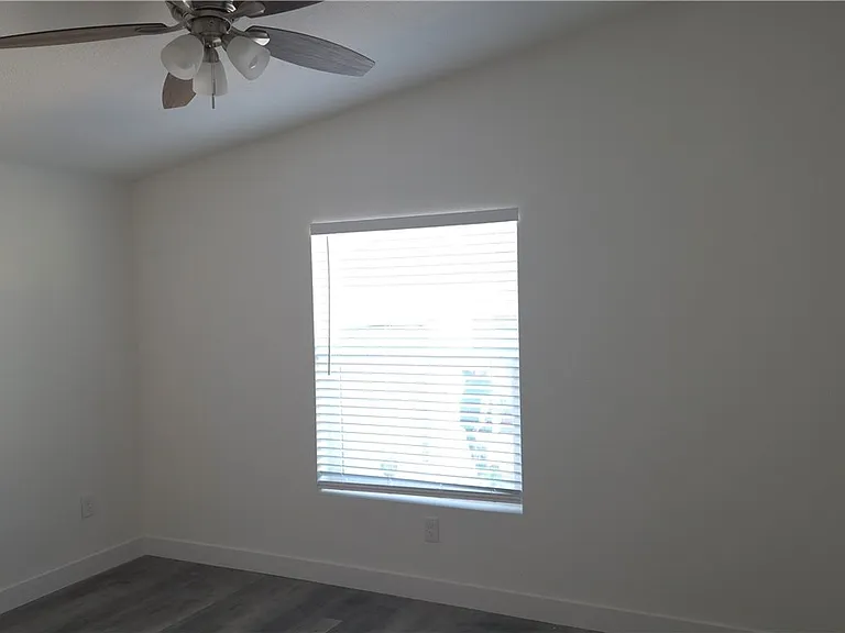 4224 Money St — Photo 12