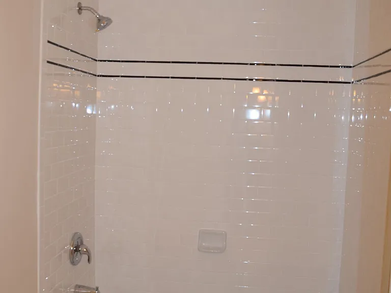 99 Leroy Pl — Photo 7