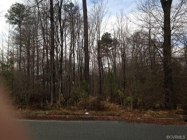 1st image of 1800 Fernbrook Dr