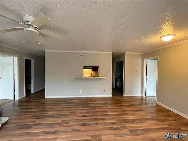 Seven Pine Circle - 5001-New Hvac '23 - 1 — Photo 4