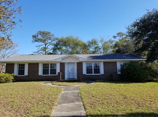 301 Montclair Dr, Dothan, AL 36301