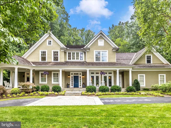 13311 Drews Ln, Potomac, MD 20854