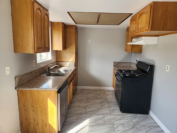 4th image of 2411 Nikki Ct APT 4
