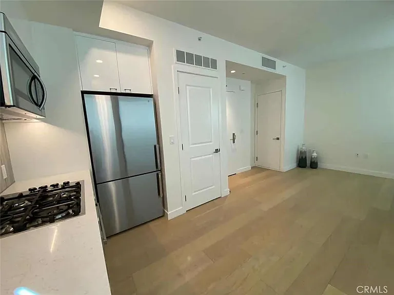400 S Broadway Ave #505 — Photo 5