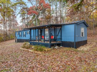 188 Johnston Ln, Pikeville, TN 37367