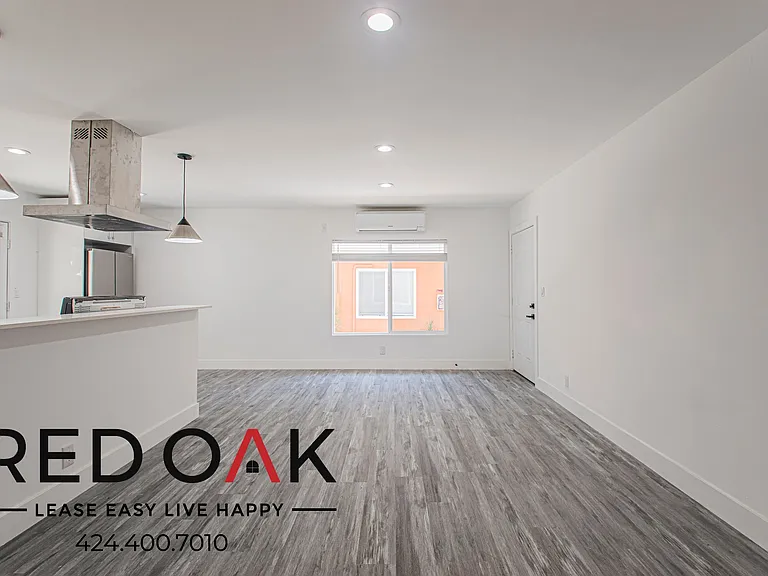 1350 N Fuller Ave #4 — Photo 7