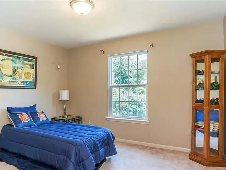 16544 Mulberry Way — Photo 21