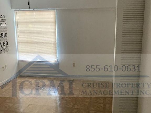 3rd image of 4152 SW 61st Ave #9492774