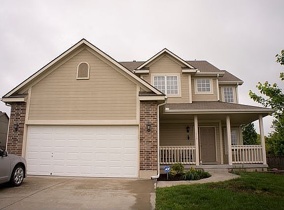 2nd image of 1919 NW Elmwood Dr