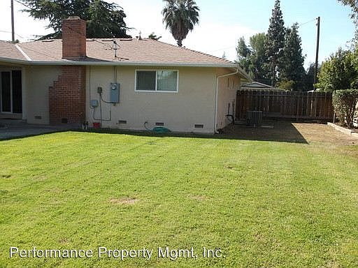 5th image of 506 W Pico Ave